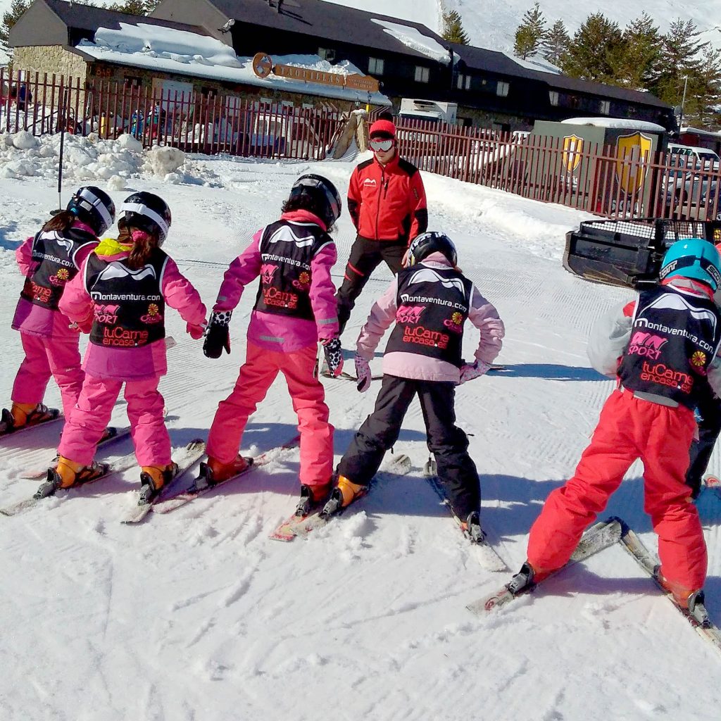 Clases de Esqui Particulares ®MONTAVENTURA 2020
