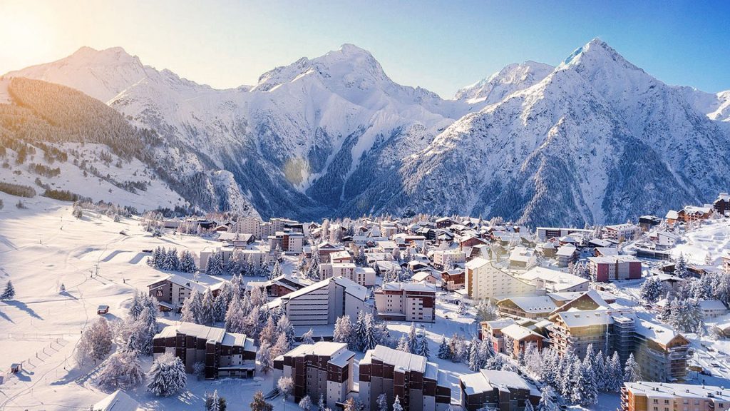 En Les Deux Alpes desde sus amplias pistas hasta sus servicios de calidad y su ubicación privilegiada en los Alpes franceses